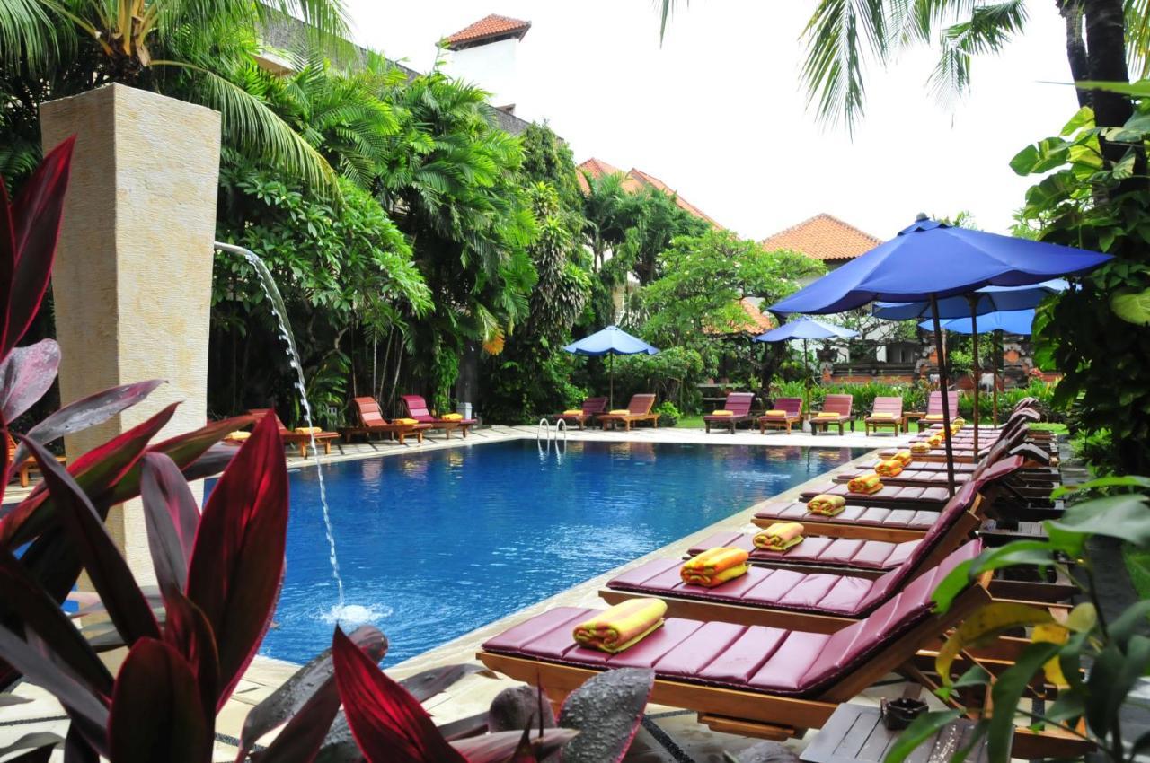 Puri Raja Hotel Legian Kültér fotó