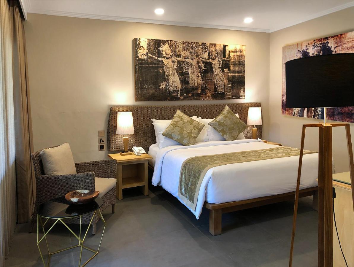 Puri Raja Hotel Legian Kültér fotó