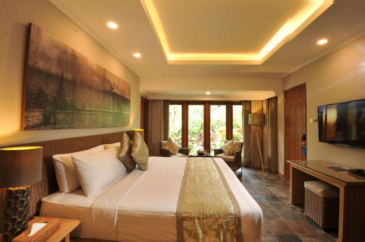 Puri Raja Hotel Legian Kültér fotó