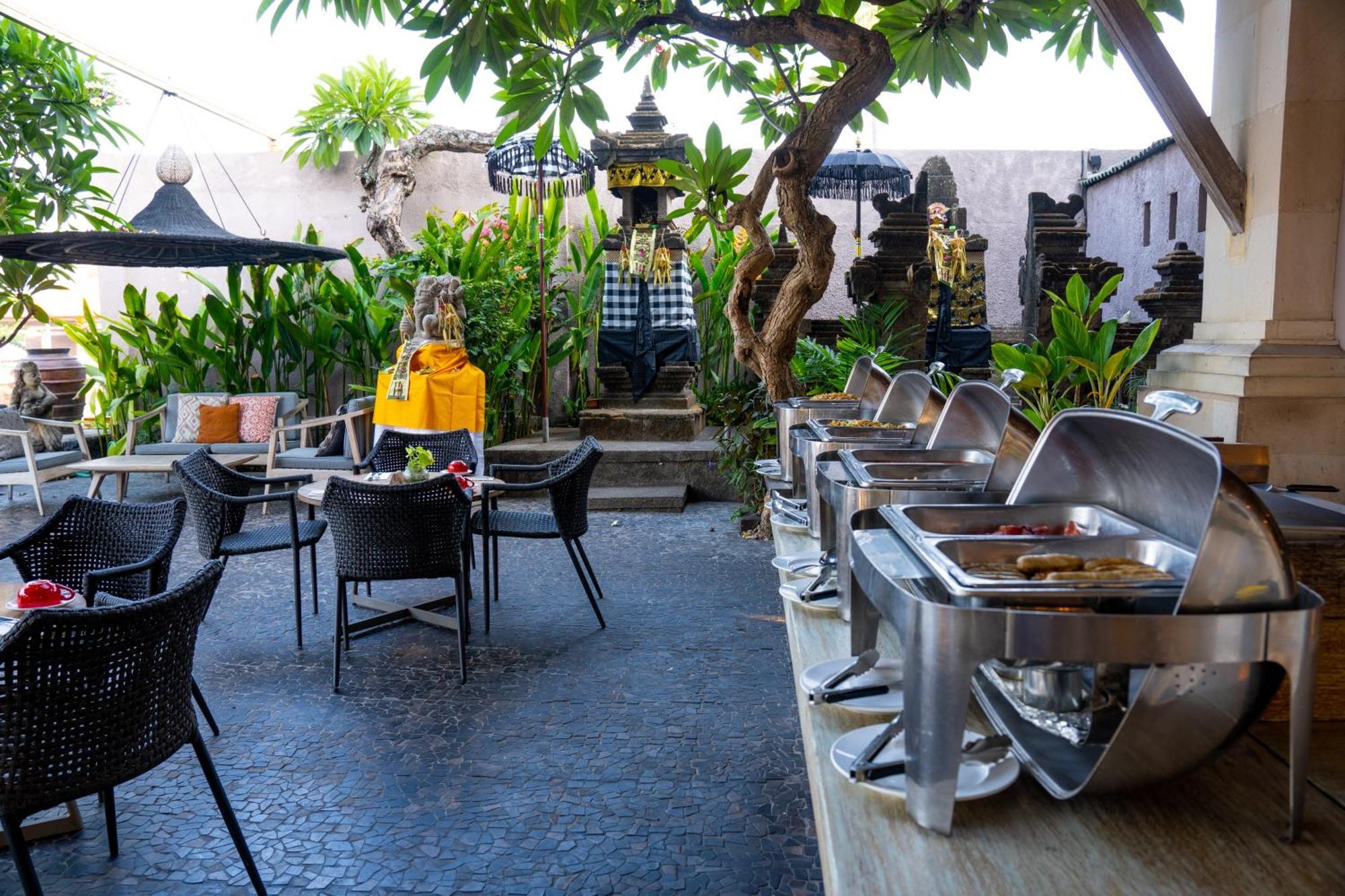 Puri Raja Hotel Legian Kültér fotó
