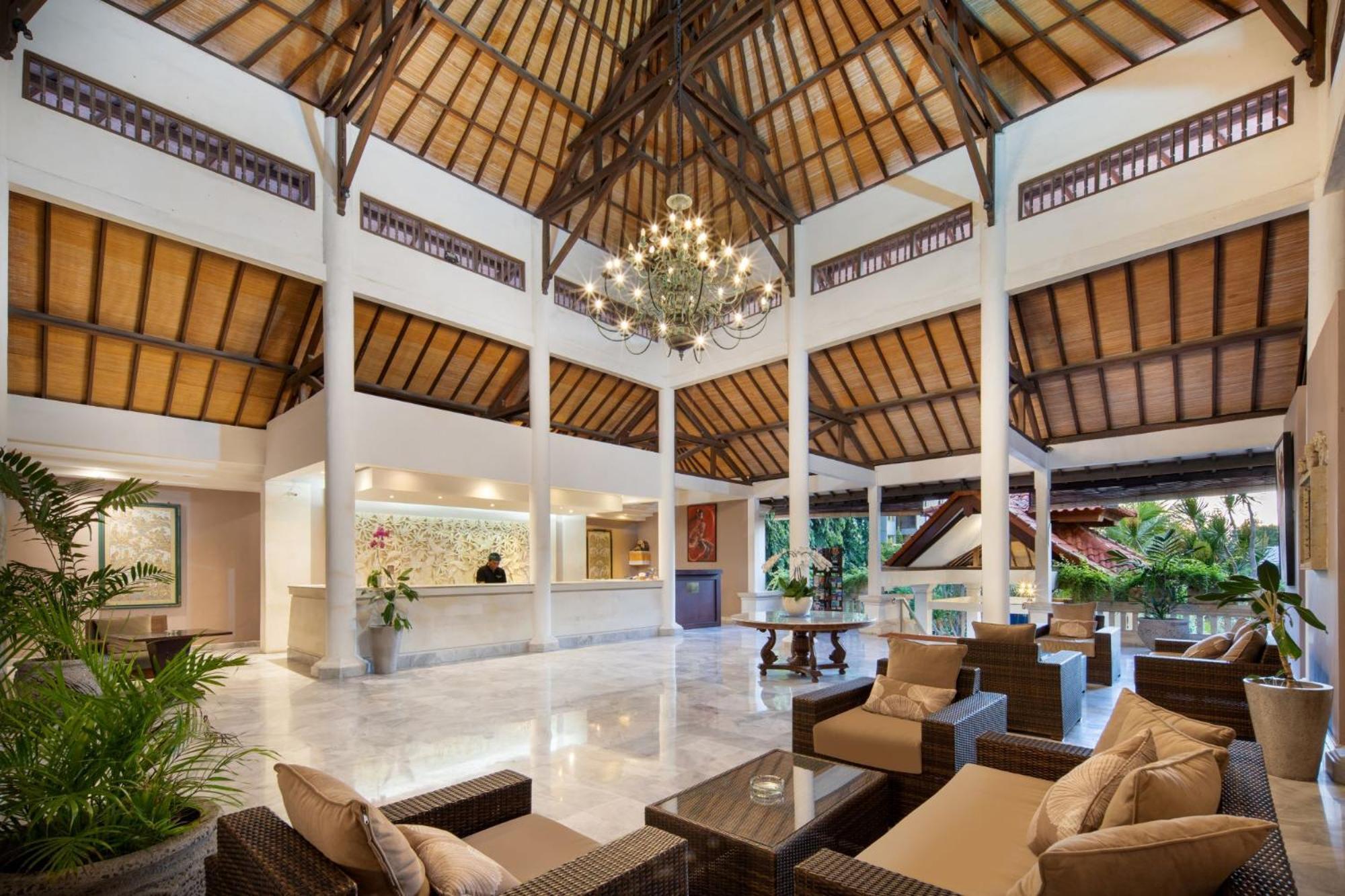 Puri Raja Hotel Legian Kültér fotó
